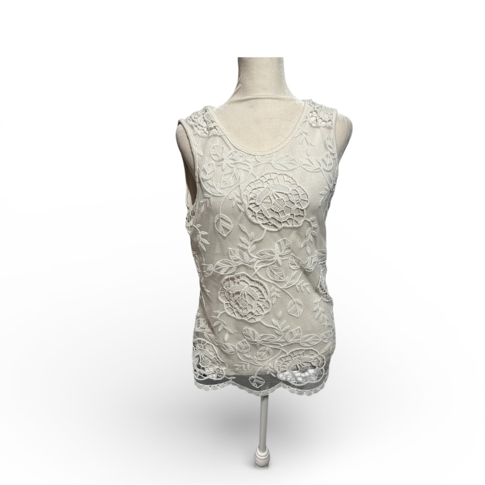 Studio West Sleeveless Lace Top size S